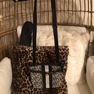 Tommy Hilfiger purse